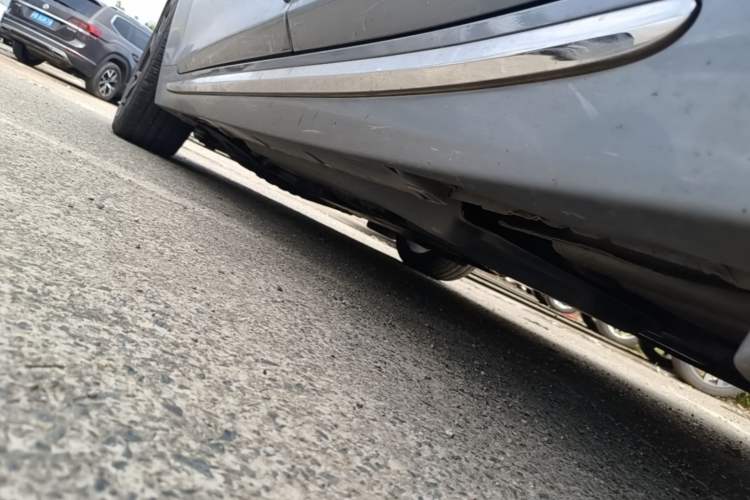 Used Infiniti Q50L 2015 2.0T Sport Edition Left Side Sill