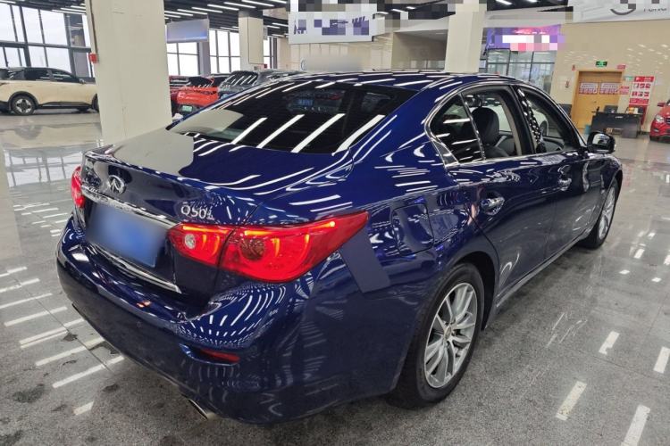Used Infiniti Q50L 2015 2.0T Enjoyment Edition Rear Right 45 Deg
