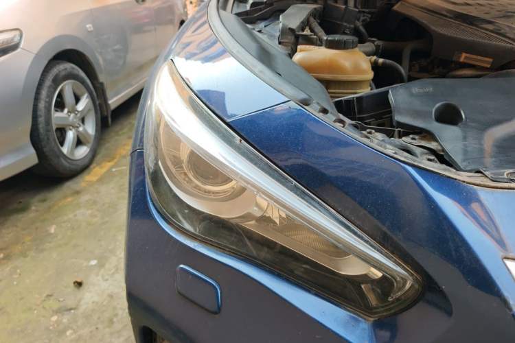 Used Infiniti Q50L 2015 2.0T Enjoyment Edition Right Front Headlight