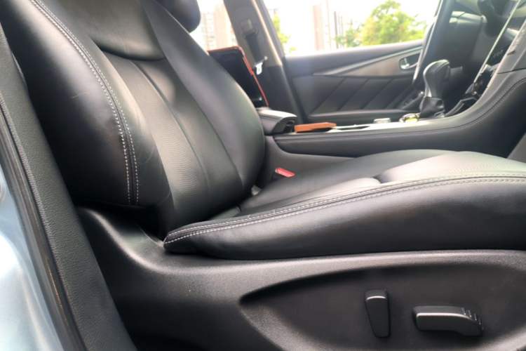 Used Infiniti Q50L 2015 2.0T Enjoyment Edition Right Front Seat