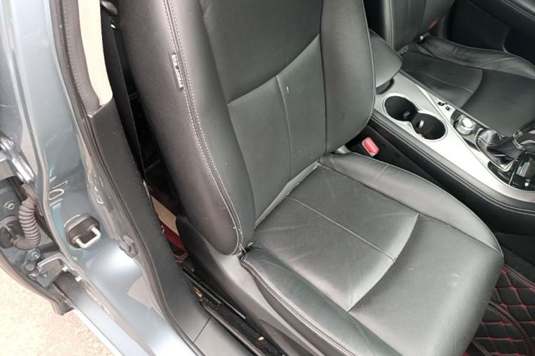 Used Infiniti Q50L 2015 2.0T Enjoyment Edition Right Front Seat