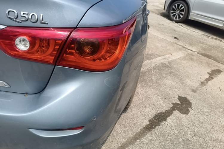 Used Infiniti Q50L 2015 2.0T Sport Edition Right Rear Taillight