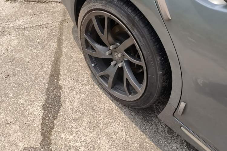 Used Infiniti Q50L 2015 2.0T Sport Edition Right Rear Wheel Hub