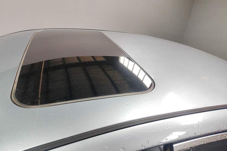 Used Infiniti Q50L 2015 2.0T Enjoyment Edition Roof