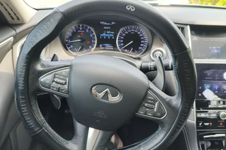 Used Infiniti Q50L 2015 2.0T Sport Edition Steering Wheel
