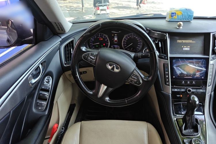Used Infiniti Q50L 2015 2.0T Enjoyment Edition Steering Wheel