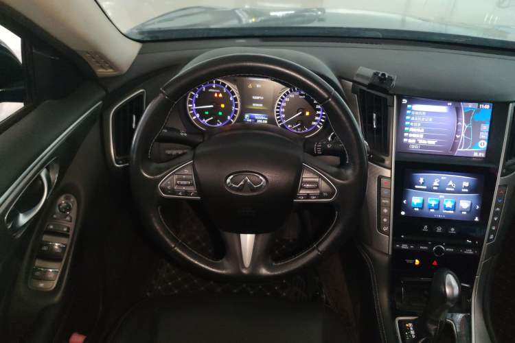 Used Infiniti Q50L 2015 2.0T Enjoyment Edition Steering Wheel