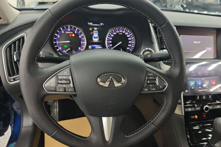 Used Infiniti Q50L 2015 2.0T Enjoyment Edition Steering Wheel