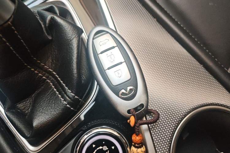 Used Infiniti Q50L 2015 2.0T Enjoyment Edition Vehicle Key