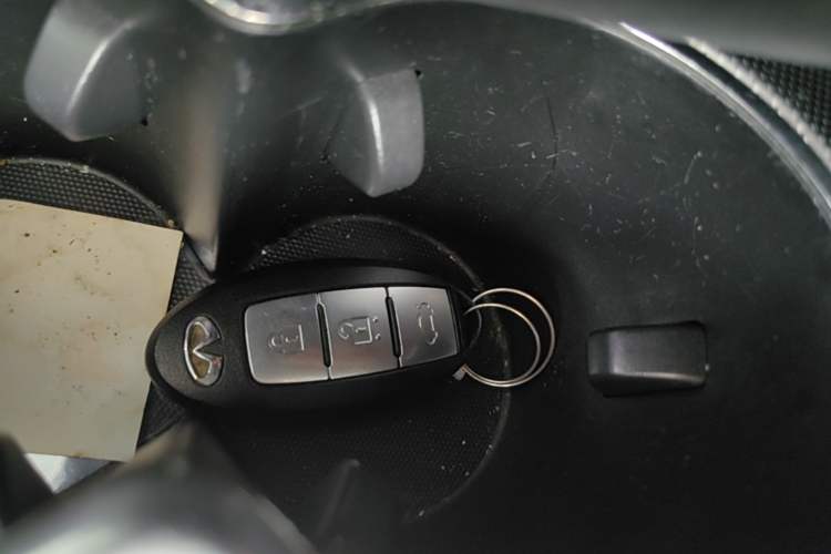 Used Infiniti Q50L 2015 2.0T Enjoyment Edition Vehicle Key
