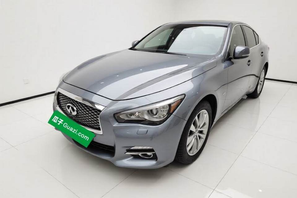 Infiniti Q50L 2015