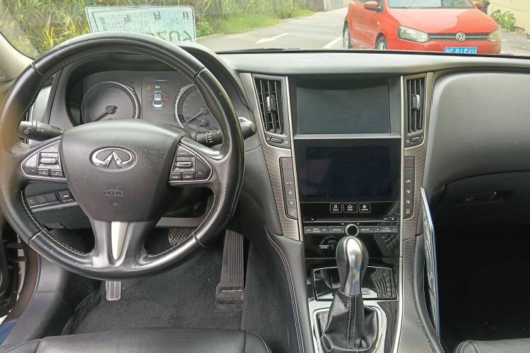 Used Infiniti Q50L 2015 2.0T Enjoyment Edition Audio And AC Panel