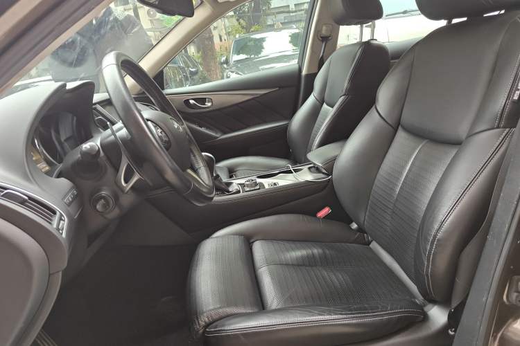 Used Infiniti Q50L 2015 2.0T Sport Edition Left Front Seat
