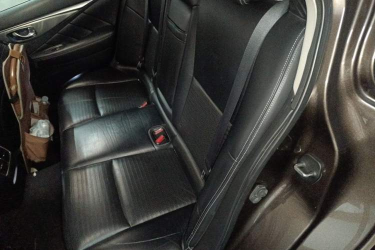 Used Infiniti Q50L 2015 2.0T Sport Edition Left Rear Seat