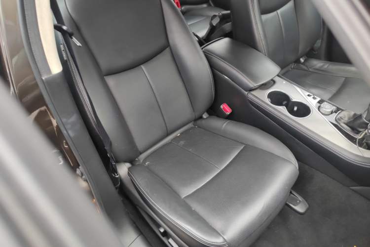 Used Infiniti Q50L 2015 2.0T Enjoyment Edition Right Front Seat
