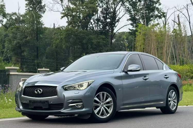 Used Infiniti Q50L 2015 2.0T Enjoyment Edition Guazi used car, China used car export, Used car for sale, Used cars, Cheapest cars for sale