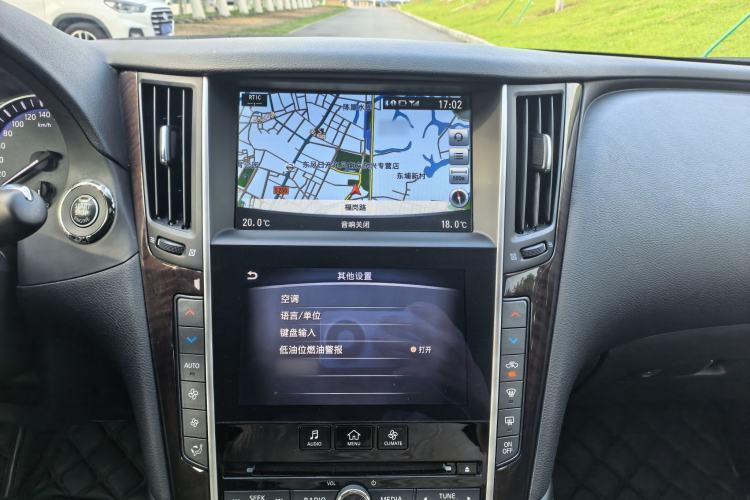 Used Infiniti Q50L 2015 2.0T Luxury Sport Edition Audio And AC Panel