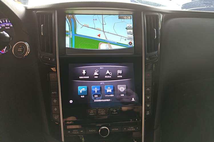 Used Infiniti Q50L 2015 2.0T Luxury Edition Audio And AC Panel