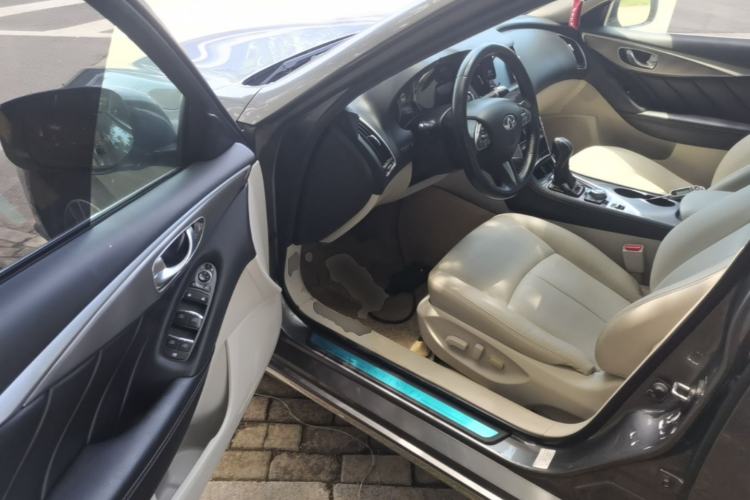 Used Infiniti Q50L 2015 2.0T Enjoyment Edition Driver Seat