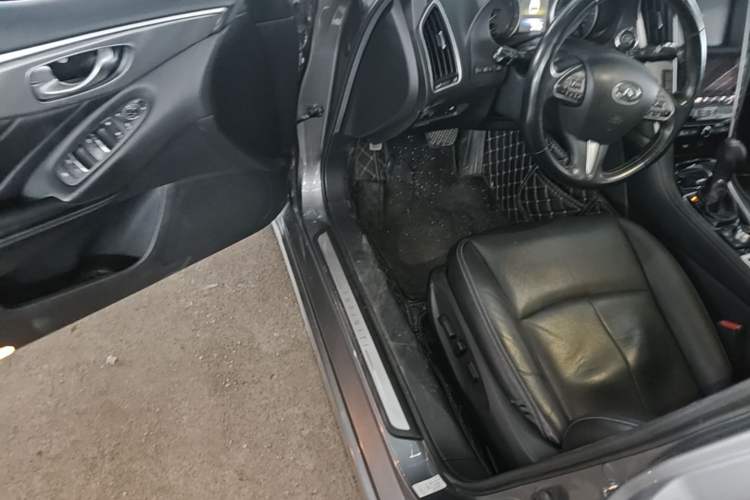 Used Infiniti Q50L 2015 2.0T Enjoyment Edition Driver Seat