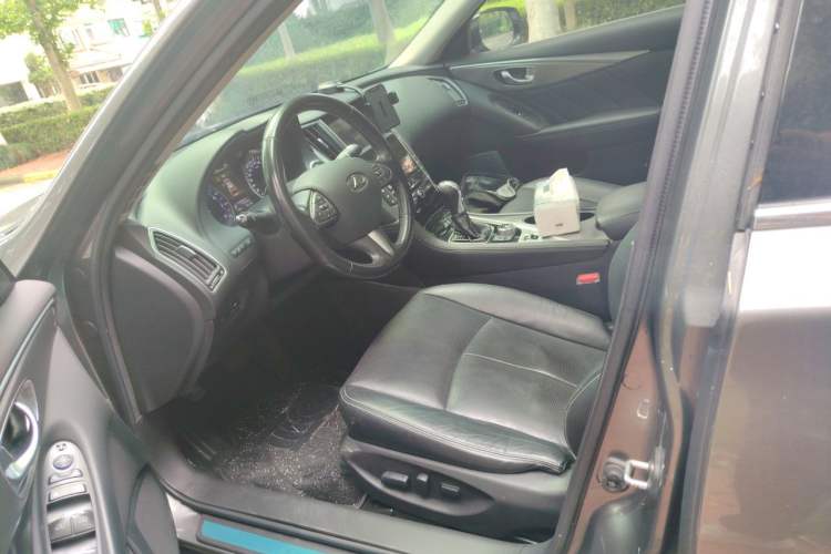 Used Infiniti Q50L 2015 2.0T Enjoyment Edition Driver Seat