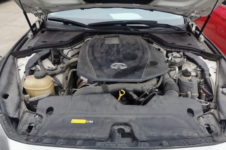 Used Infiniti Q50L 2015 2.0T Comfort Edition Engine Bay