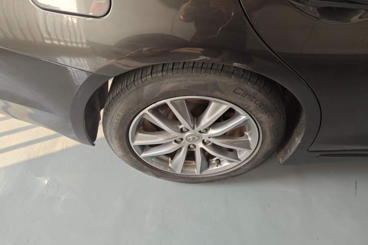 Used Infiniti Q50L 2015 2.0T Enjoyment Edition Exterior 8