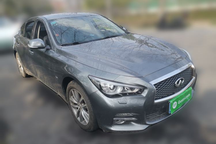 Used Infiniti Q50L 2015 2.0T Enjoyment Edition Front Right 45 Deg