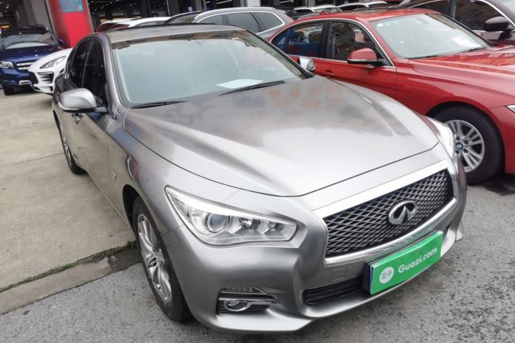 Used Infiniti Q50L 2015 2.0T Comfort Edition Front Right 45 Deg
