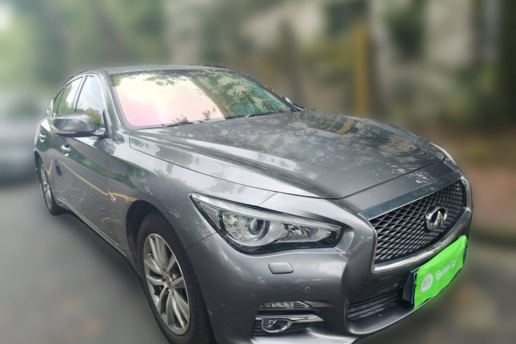 Used Infiniti Q50L 2015 2.0T Enjoyment Edition Front Right 45 Deg