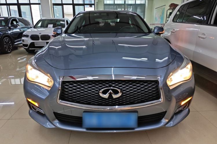 Used Infiniti Q50L 2015 2.0T Comfort Edition Front