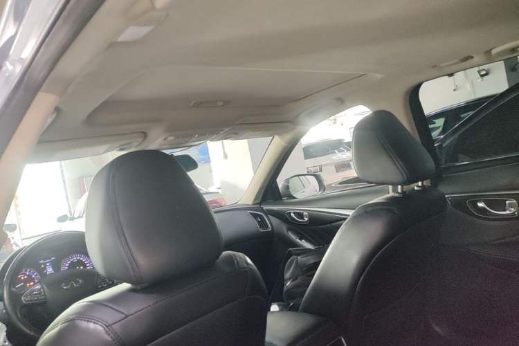 Used Infiniti Q50L 2015 2.0T Comfort Edition Headliner