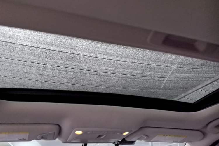 Used Infiniti Q50L 2015 2.0T Enjoyment Edition Headliner