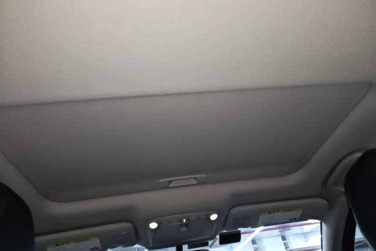 Used Infiniti Q50L 2015 2.0T Comfort Edition Headliner