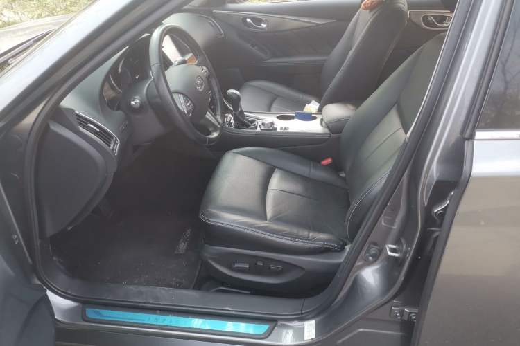 Used Infiniti Q50L 2015 2.0T Enjoyment Edition Left Front Seat