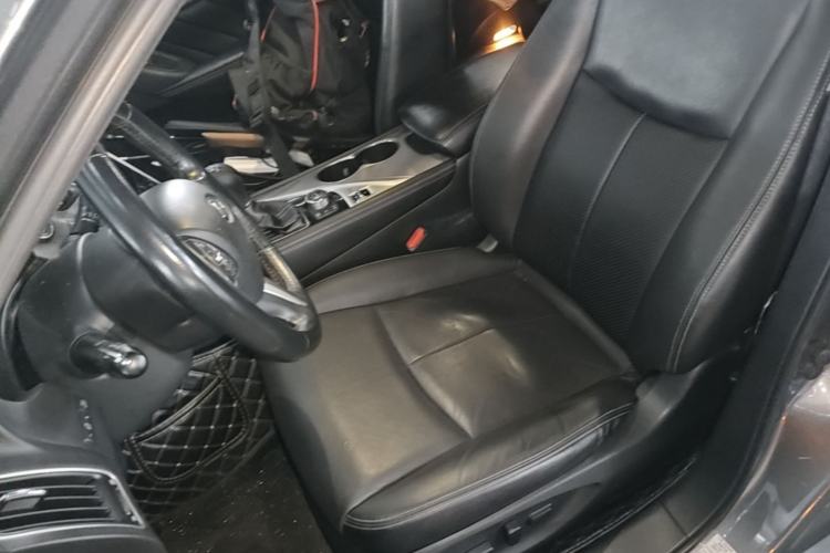 Used Infiniti Q50L 2015 2.0T Enjoyment Edition Left Front Seat