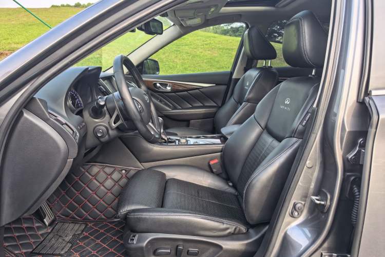 Used Infiniti Q50L 2015 2.0T Luxury Sport Edition Left Front Seat