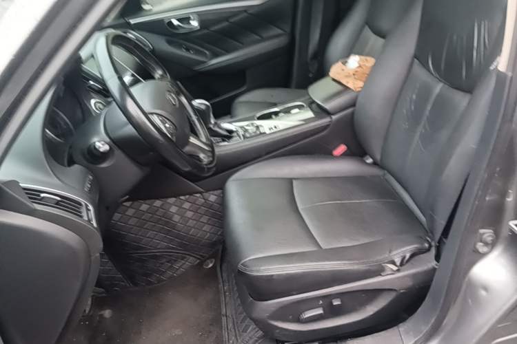 Used Infiniti Q50L 2015 2.0T Comfort Edition Left Front Seat