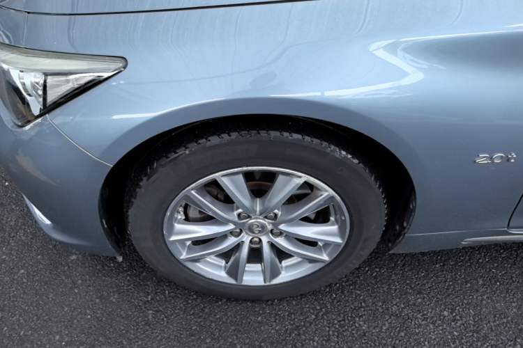 Used Infiniti Q50L 2015 2.0T Enjoyment Edition Left Front Wheel Hub