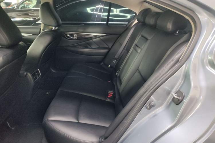 Used Infiniti Q50L 2015 2.0T Comfort Edition Left Rear Seat