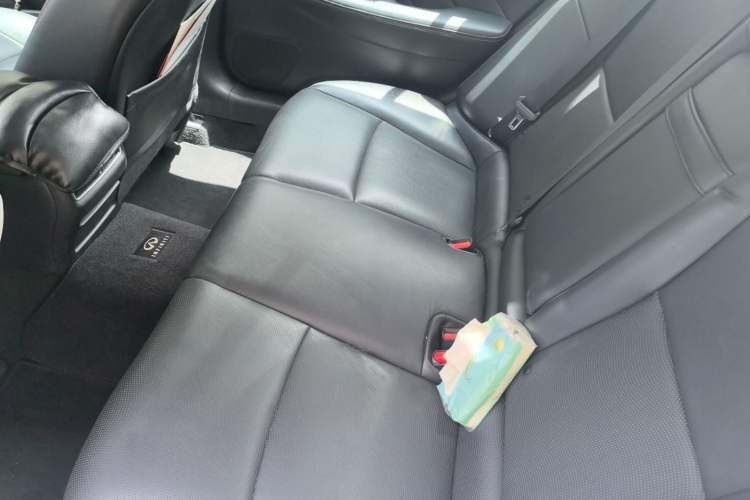 Used Infiniti Q50L 2015 2.0T Enjoyment Edition Left Rear Seat