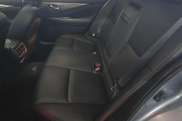 Used Infiniti Q50L 2015 2.0T Enjoyment Edition Left Rear Seat