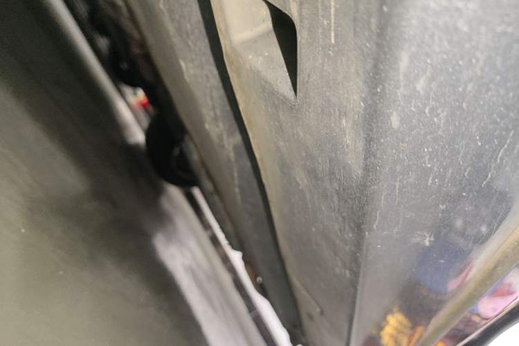 Used Infiniti Q50L 2015 2.0T Comfort Edition Left Side Sill