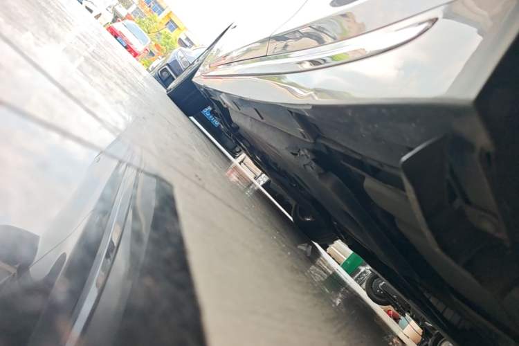 Used Infiniti Q50L 2015 2.0T Luxury Sport Edition Left Side Sill