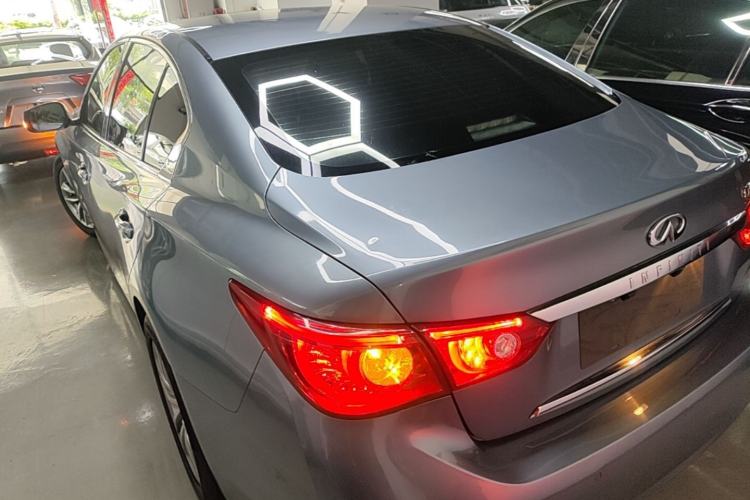 Used Infiniti Q50L 2015 2.0T Comfort Edition Rear Left 45 Deg
