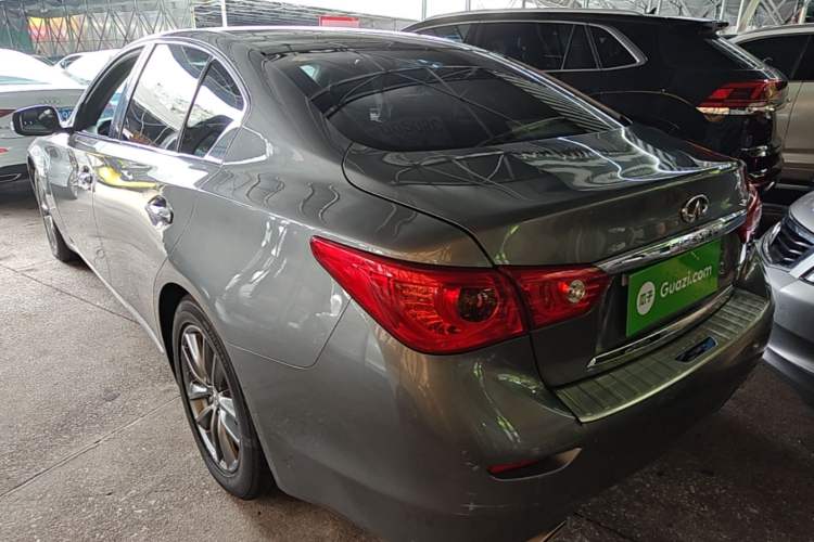 Used Infiniti Q50L 2015 2.0T Luxury Edition Rear Left 45 Deg
