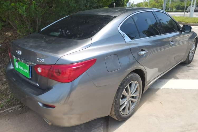 Used Infiniti Q50L 2015 2.0T Enjoyment Edition Rear Right 45 Deg