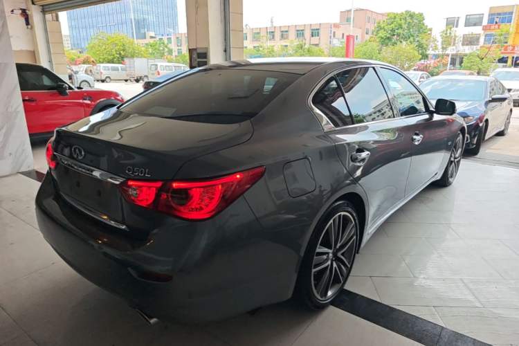 Used Infiniti Q50L 2015 2.0T Luxury Sport Edition Rear Right 45 Deg