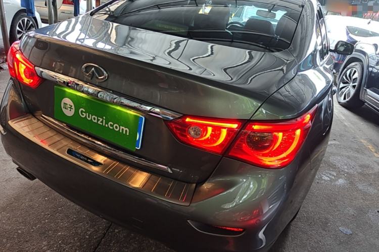 Used Infiniti Q50L 2015 2.0T Luxury Edition Rear Right 45 Deg