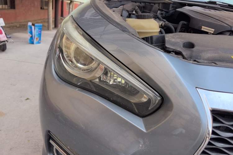 Used Infiniti Q50L 2015 2.0T Comfort Edition Right Front Headlight